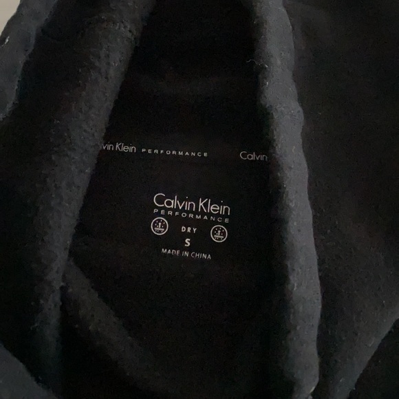 Calvin Klein Sweatshirt - Picture 5 of 5